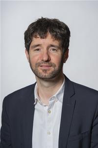Andreas Kirsch Headshot